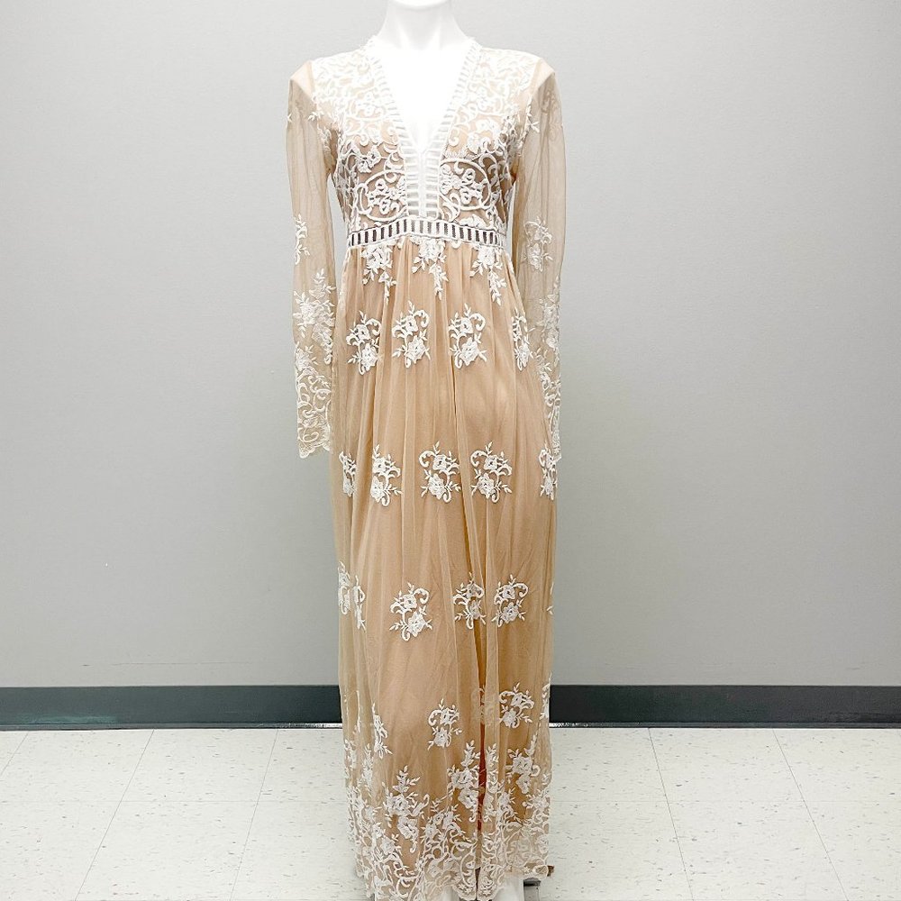 Forever 21 Lace Embroidered Dress